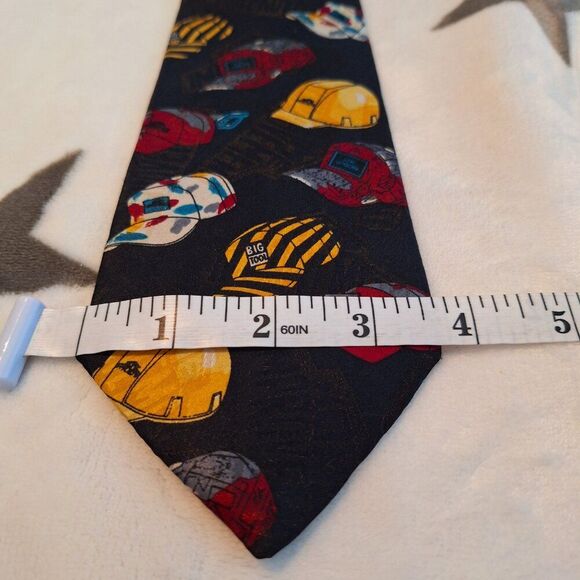 Vintage Home Improvement‎ Tool Time Mens Neck Tie Tim’s Work Hats Novelty - Picture 9 of 9